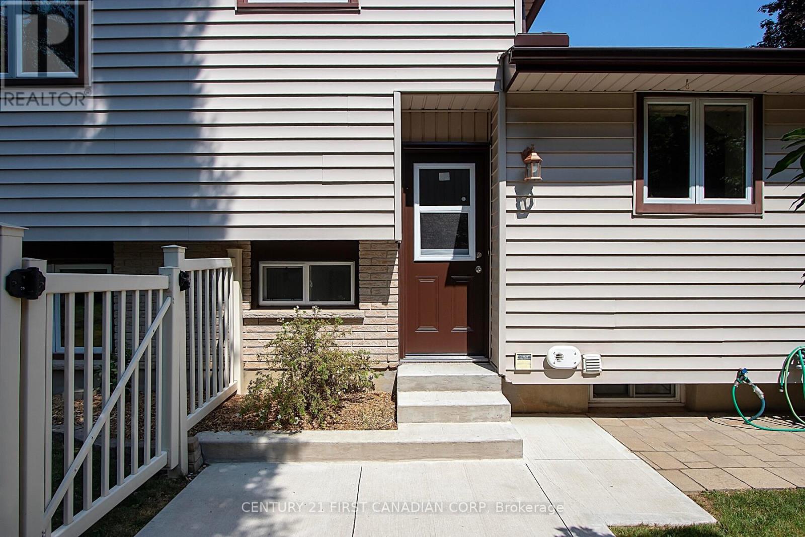 68 Nottinghill Crescent, London South, Ontario  N6K 1R2 - Photo 41 - X12342618