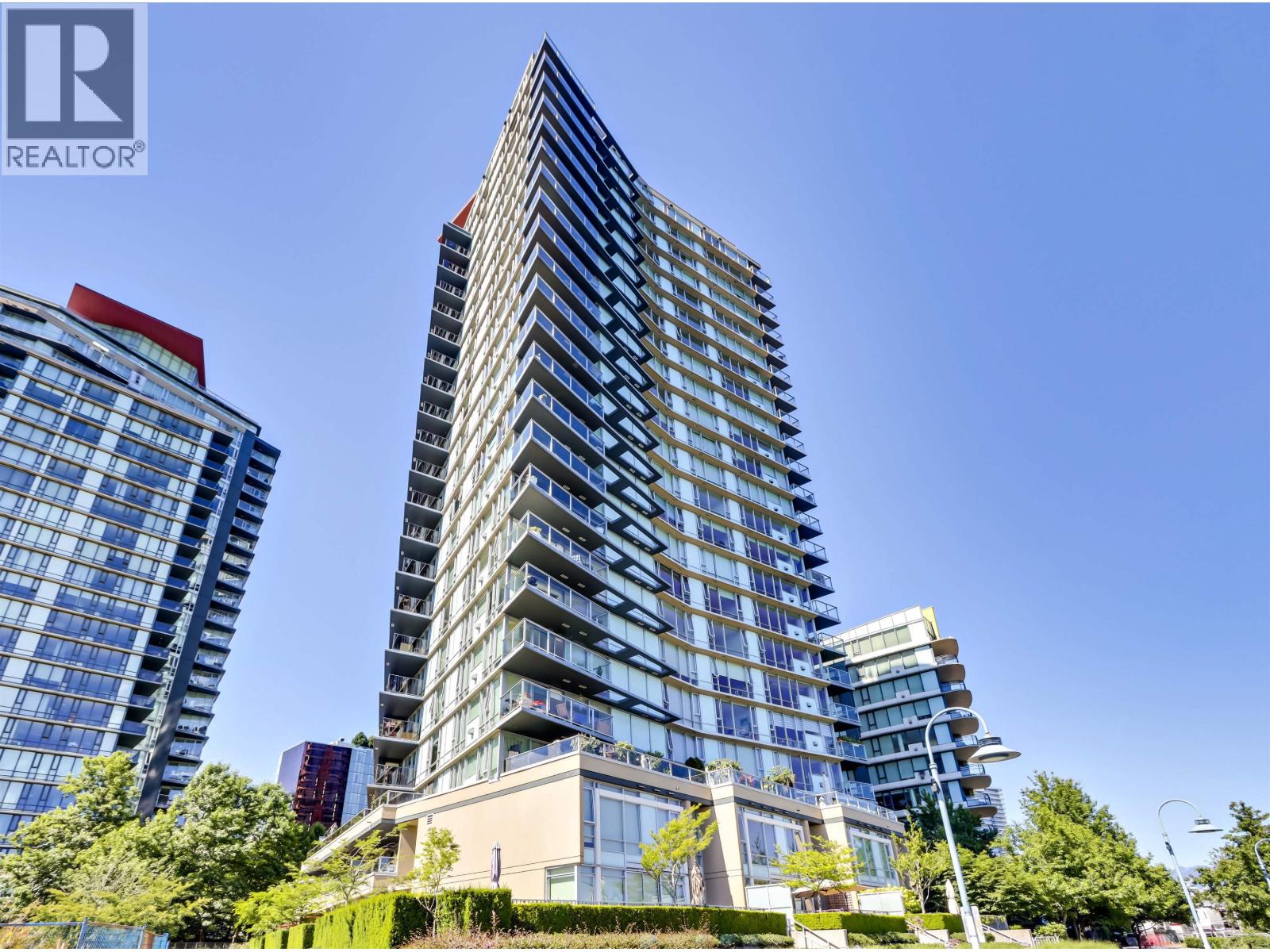 303 8 Smithe Mews, Vancouver, British Columbia  V6B 0A5 - Photo 25 - R3038291