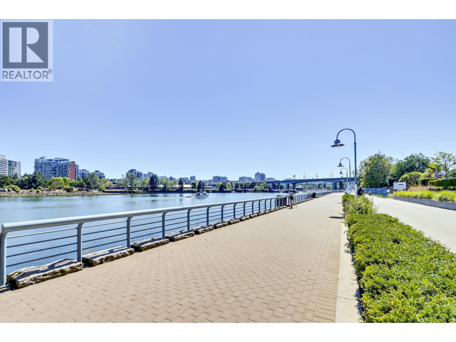 303 8 Smithe Mews, Vancouver, British Columbia  V6B 0A5 - Photo 26 - R3038291