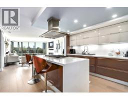 303 8 Smithe Mews, Vancouver, Ca