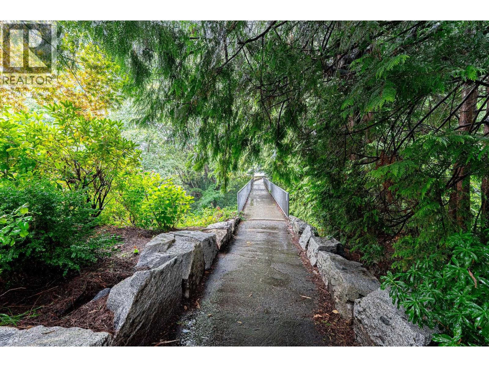 5 1786 Esquimalt Avenue, West Vancouver, British Columbia  V7V 1R8 - Photo 37 - R3038293