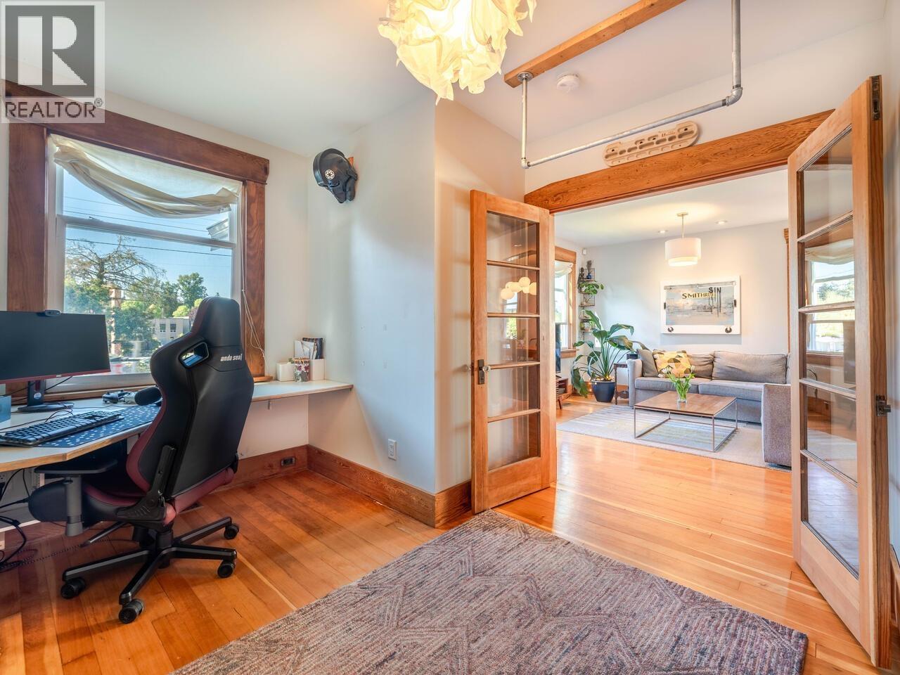 1124 Tenth Avenue, New Westminster, British Columbia  V3M 3H7 - Photo 10 - R3038332