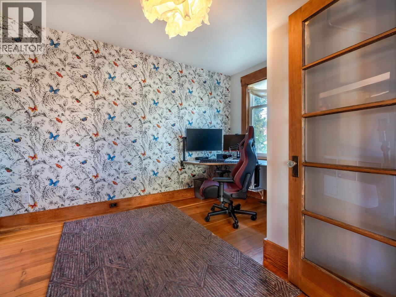 1124 Tenth Avenue, New Westminster, British Columbia  V3M 3H7 - Photo 11 - R3038332