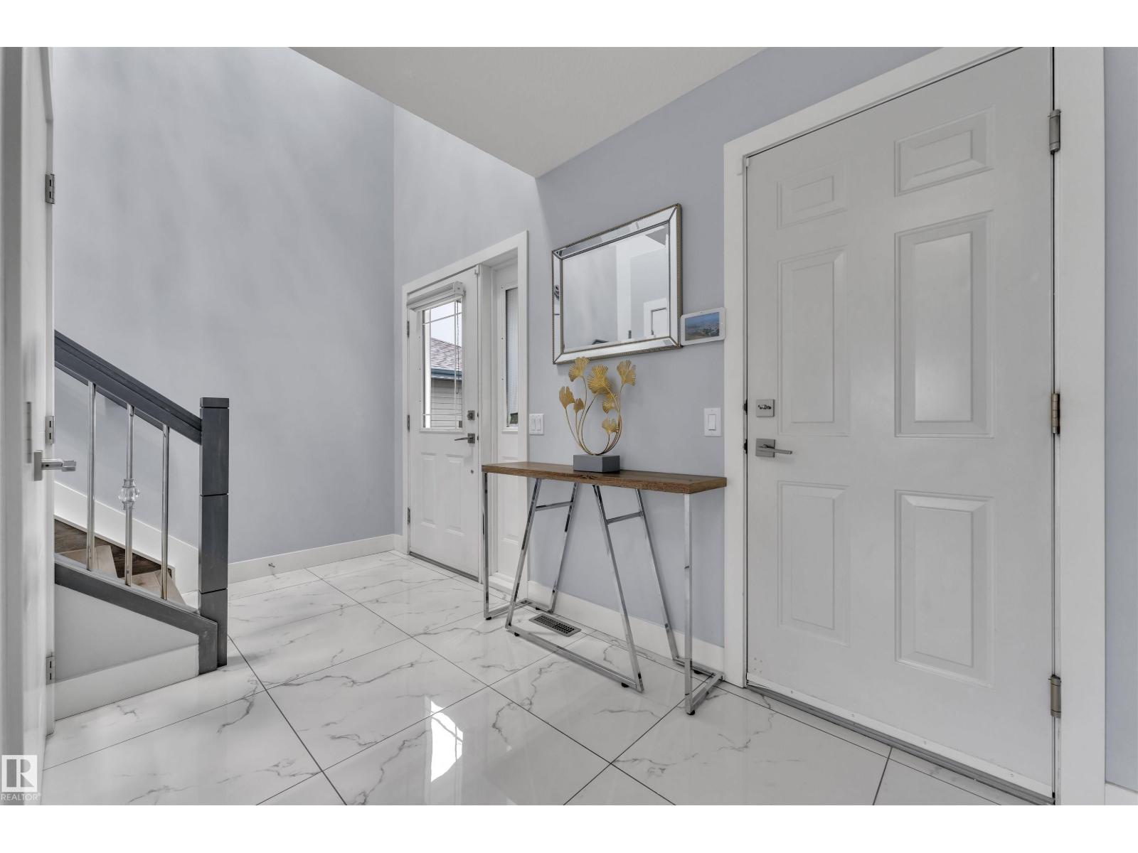 3212 29 Av Nw, Edmonton, Alberta  T6T 1T3 - Photo 3 - E4453584