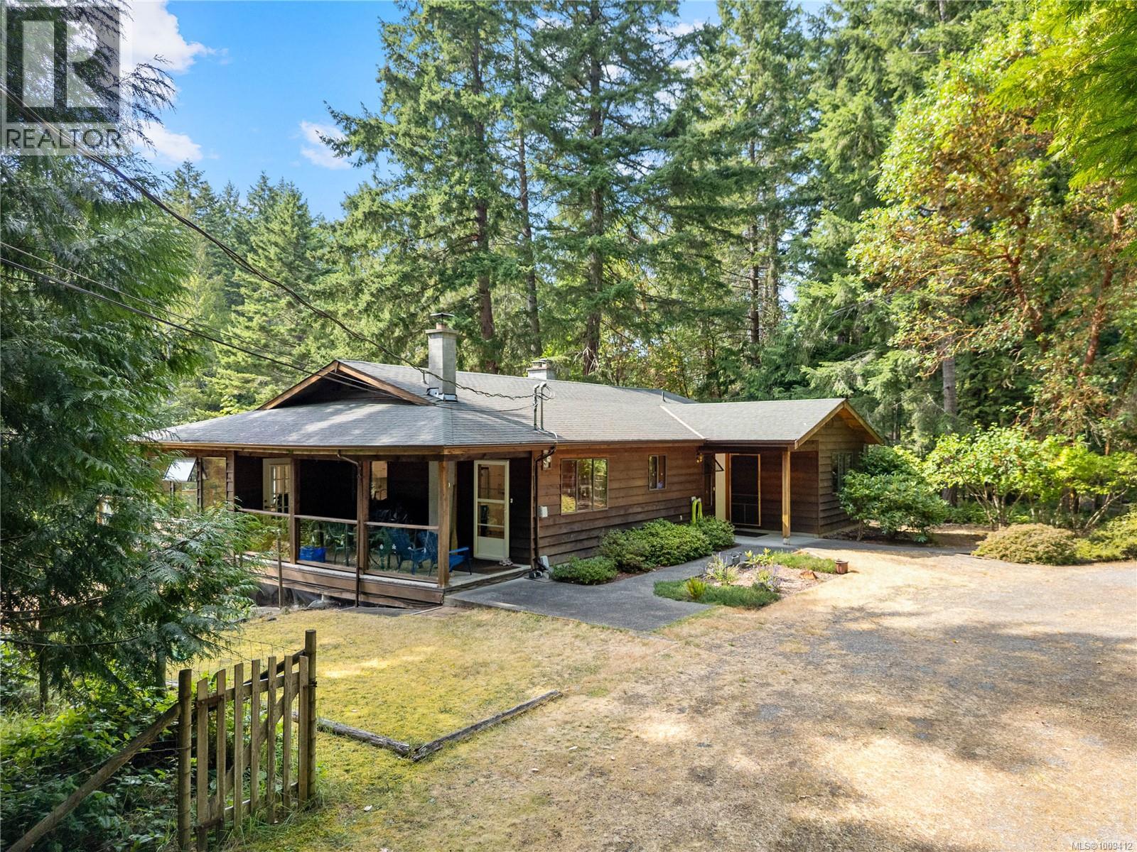2905 Southey Point Rd, Salt Spring, British Columbia  V8K 1A2 - Photo 1 - 1009412