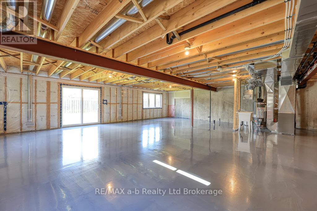 129 Lossing Drive, Norwich, Ontario  N0J 1P0 - Photo 19 - X12351574