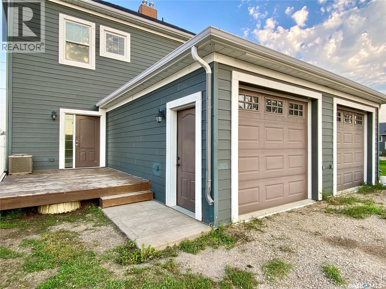 A & B 422 St Mary Street, Esterhazy, Saskatchewan  S0A 0X0 - Photo 49 - SK015772