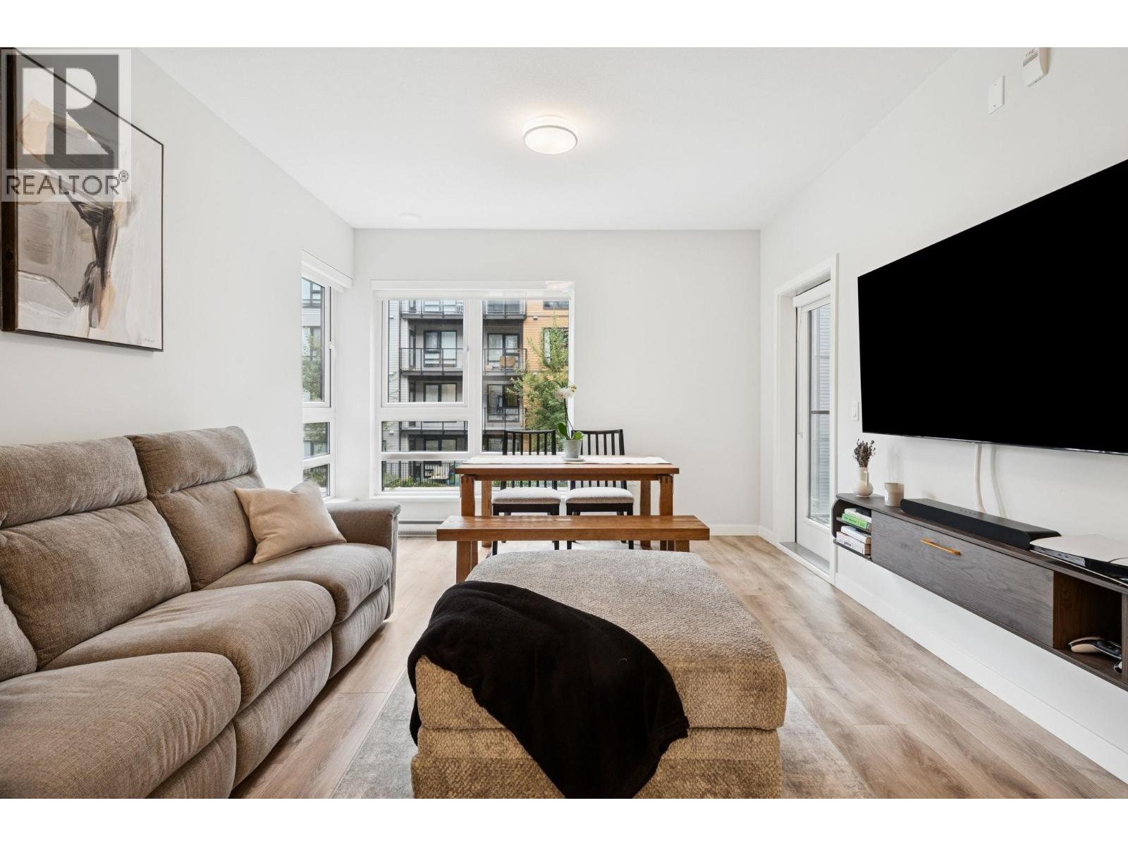 321 615 Cottonwood Avenue, Coquitlam, British Columbia  V3J 2S5 - Photo 6 - R3037885
