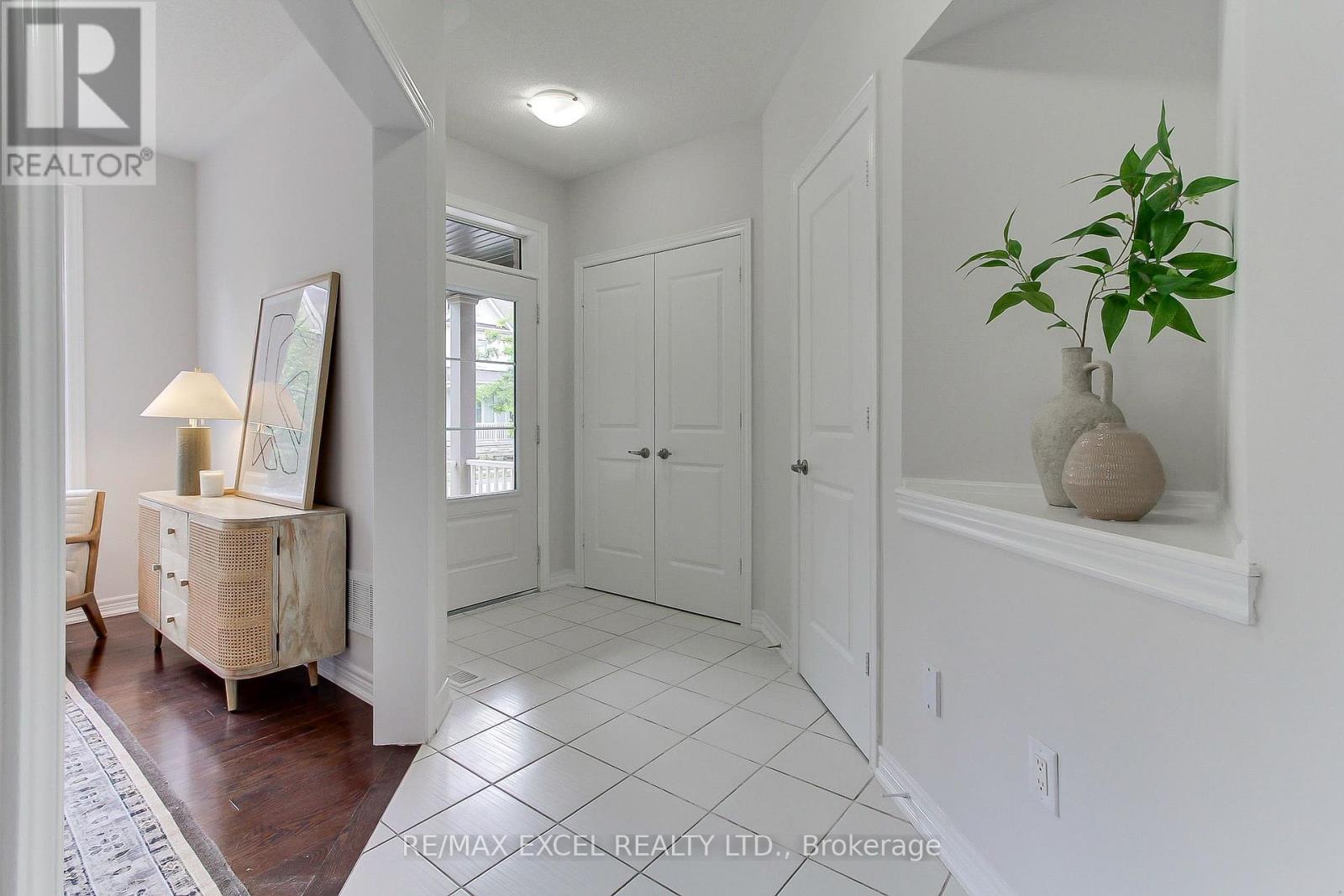Property at 76 BLACK CREEK DRIVE image 4