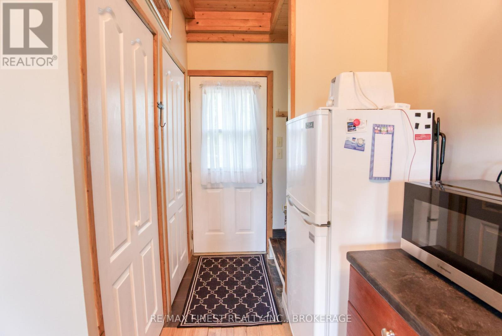 1036a Twin Lake Lane, Frontenac, Ontario  K0H 2P0 - Photo 19 - X12350603