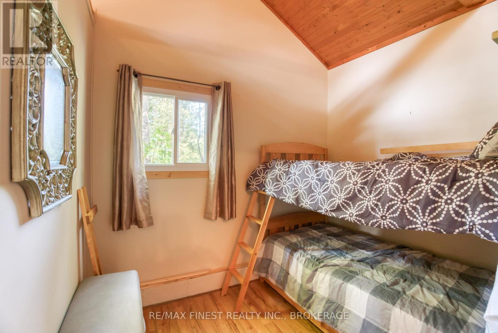 1036a Twin Lake Lane, Frontenac, Ontario  K0H 2P0 - Photo 26 - X12350603