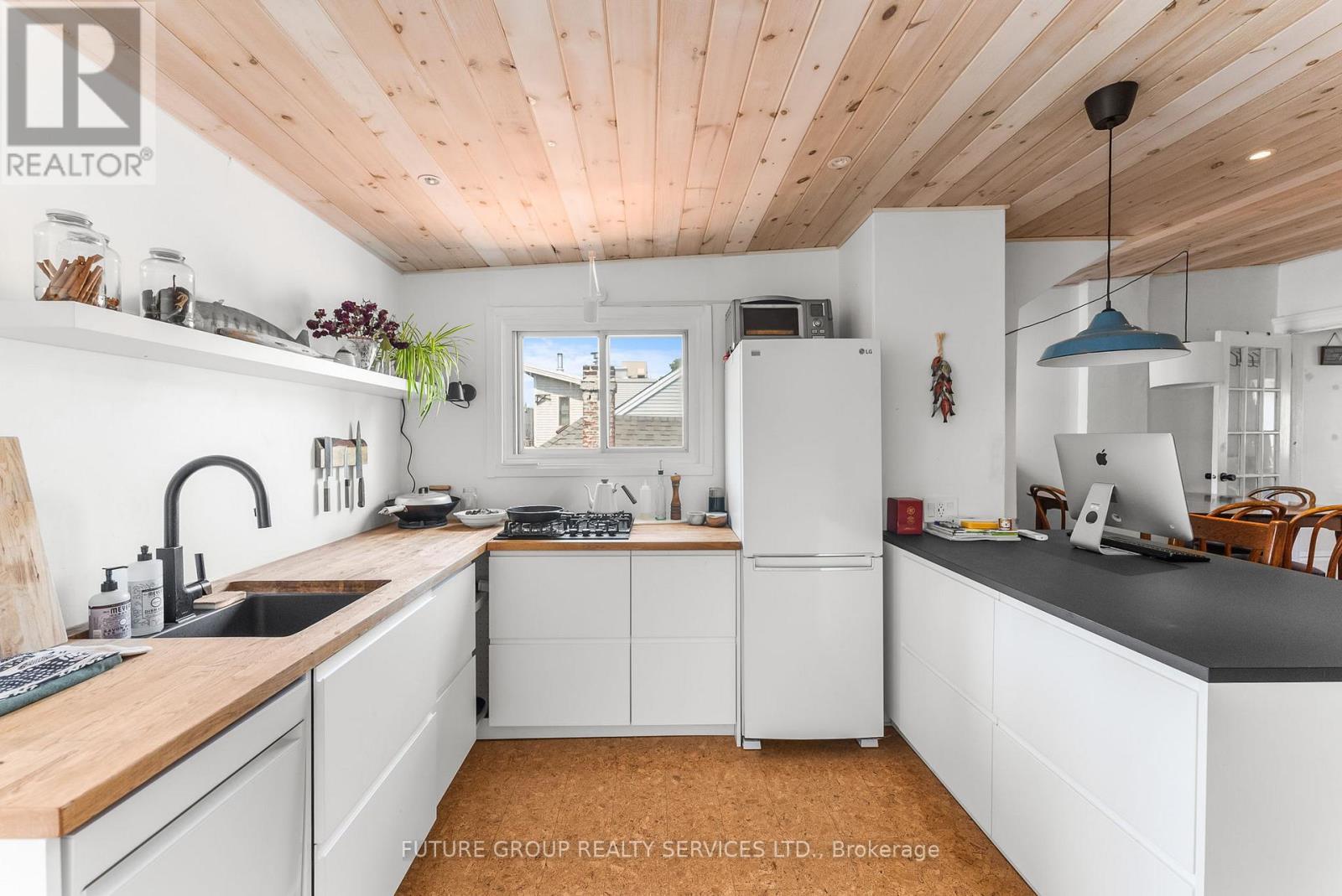 10 Borden Street, Toronto, Ontario  M5S 2M9 - Photo 14 - C12351616