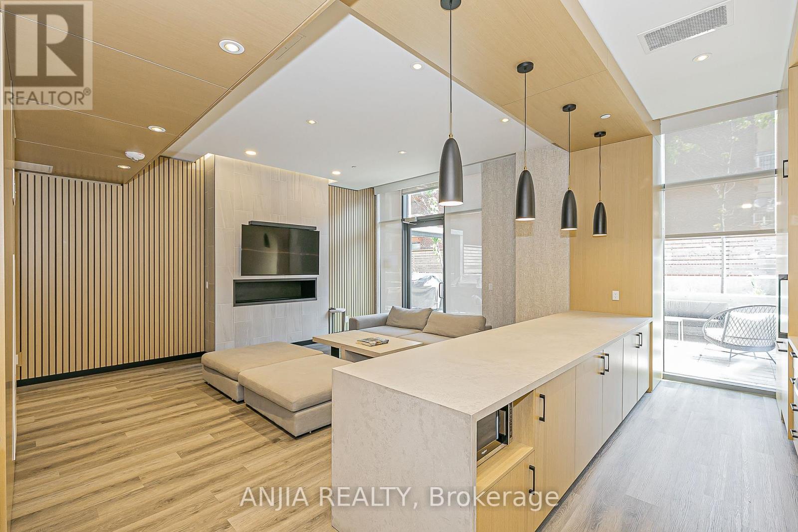 207 - 2369 Danforth Avenue, Toronto, Ontario  M4C 0B1 - Photo 42 - E12351599