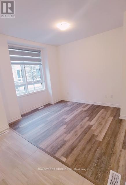 12 Massachusetts Lane, Markham, Ontario  L6E 0V6 - Photo 3 - N12351604