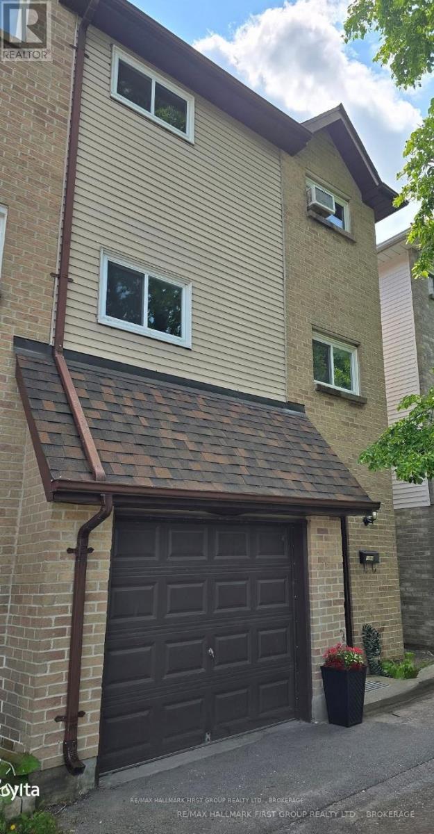 152 - 1098 Craig Lane, Kingston, Ontario  K7M 7R9 - Photo 2 - X12351630