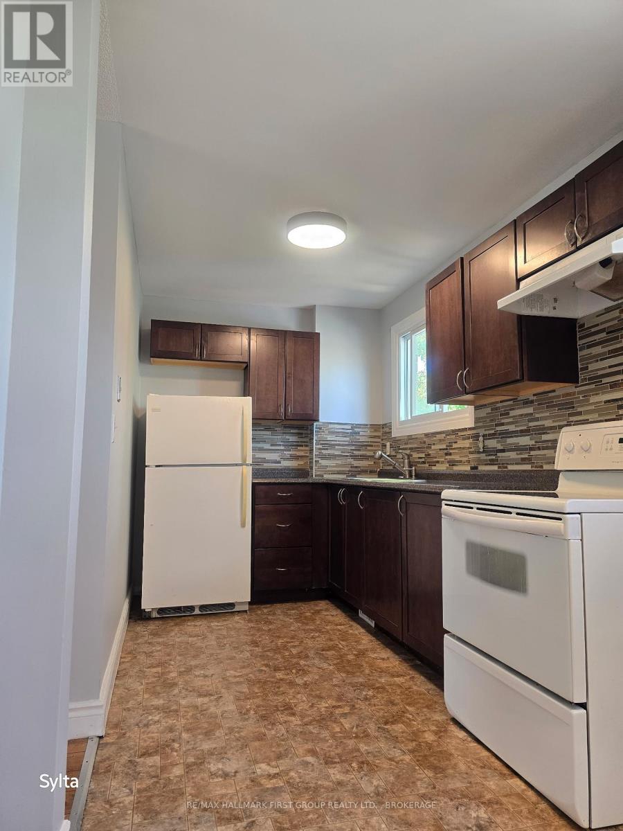 152 - 1098 Craig Lane, Kingston, Ontario  K7M 7R9 - Photo 5 - X12351630
