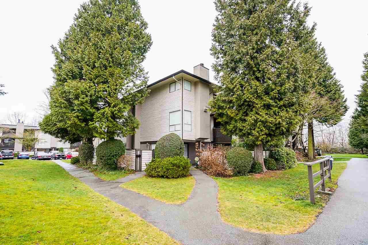 Property at 10634 HOLLY PARK LANE image 1
