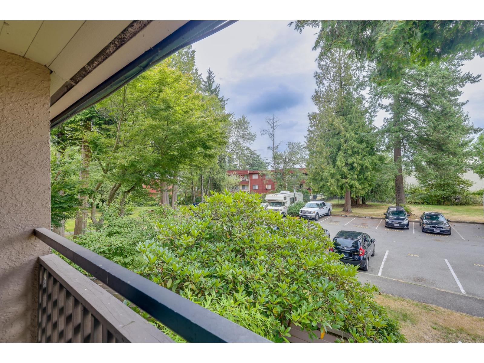 Property at 10634 HOLLY PARK LANE image 5