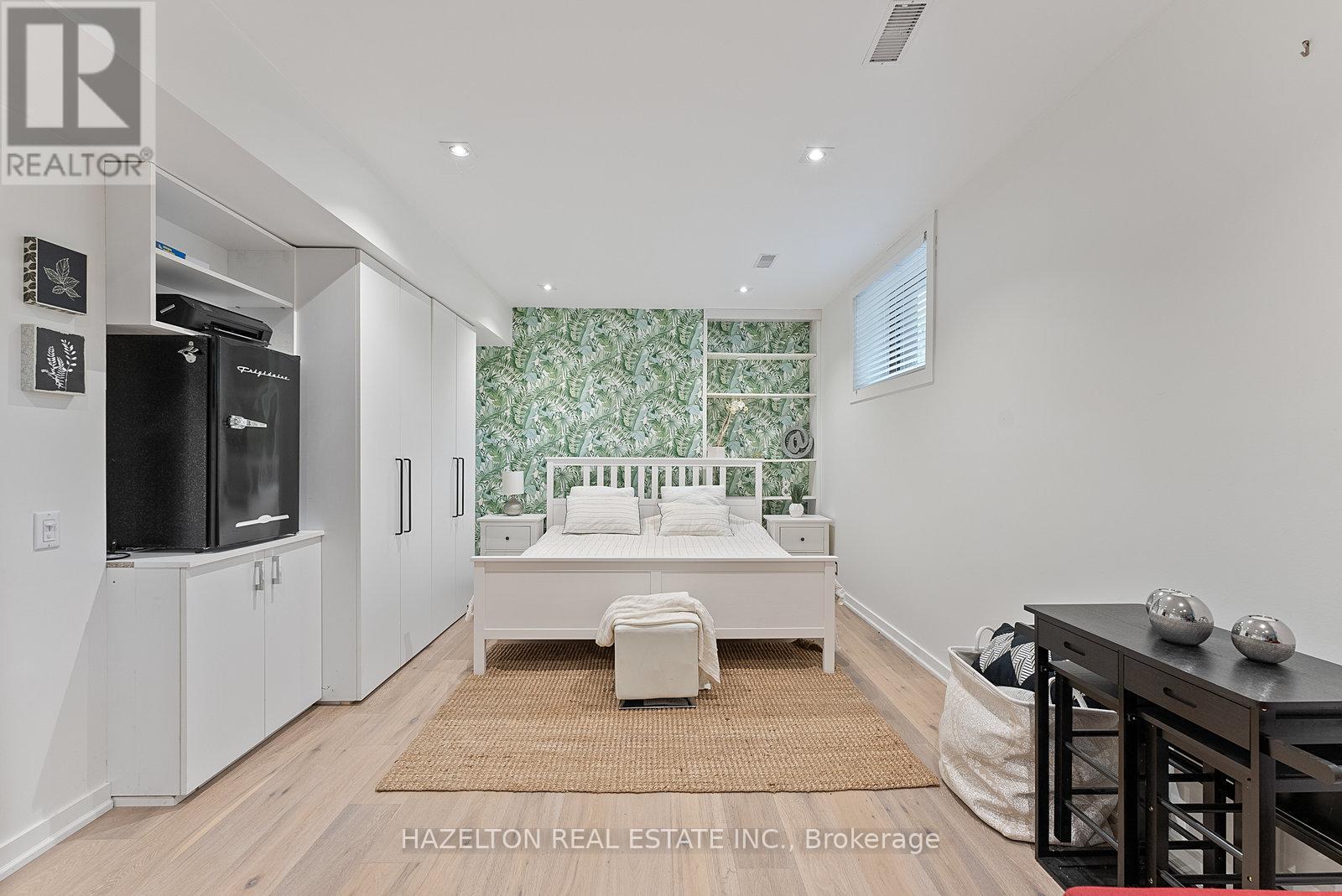 32 Regal Road, Toronto, Ontario  M6H 2J7 - Photo 46 - W12351591