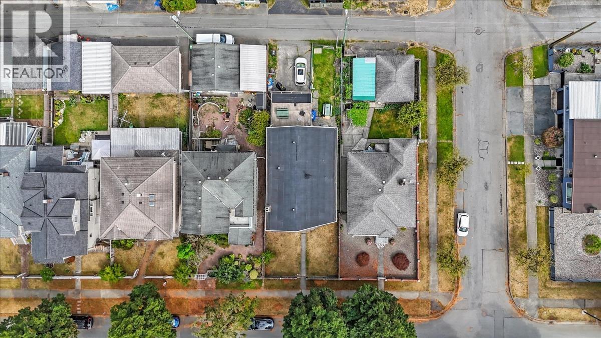 2593 E 25th Avenue, Vancouver, British Columbia  V5R 1H2 - Photo 7 - R3038352