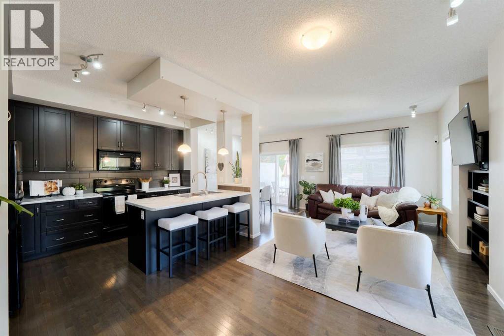 Property at 2 River Heights Crescent image 2