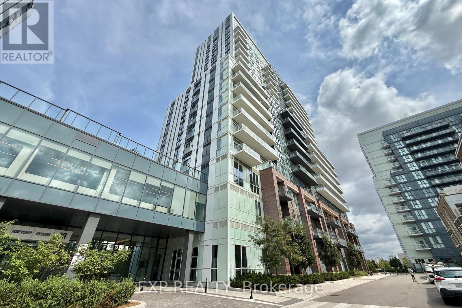 Property at 102 - 38 HONEYCRISP CRESCENT image 4