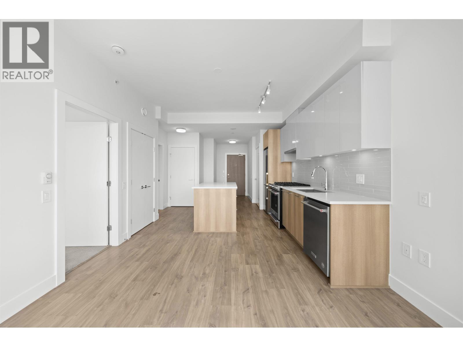 713 258 Nelson's Court, New Westminster, British Columbia  V3L 0J9 - Photo 8 - R3038253