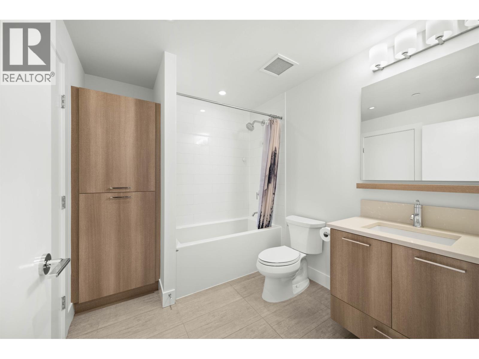 713 258 Nelson's Court, New Westminster, British Columbia  V3L 0J9 - Photo 12 - R3038253