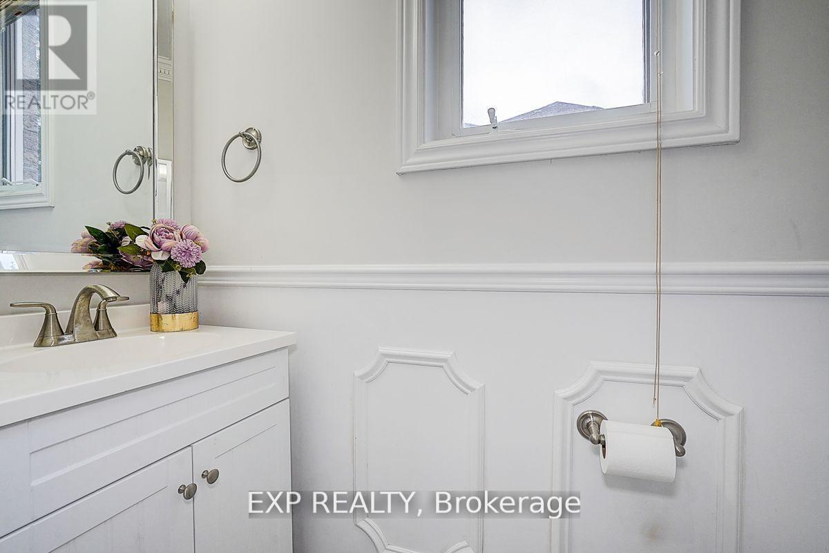 12 Tormina Court, Markham, Ontario  L3S 4R2 - Photo 34 - N12351662