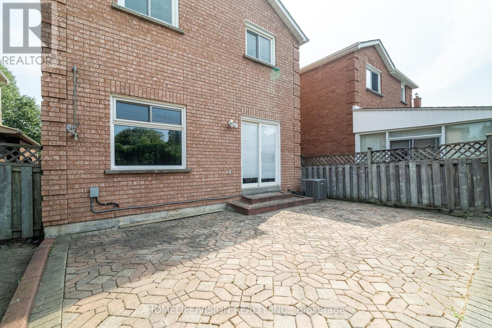 32 Mountfield Crescent, Vaughan, Ontario  L4J 7E8 - Photo 36 - N12351162