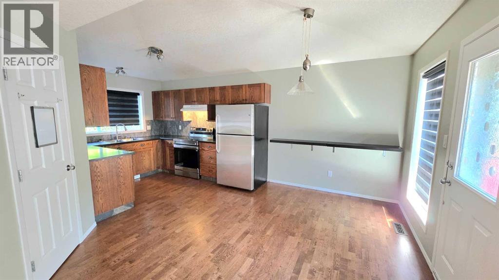Property at 9857 66 Avenue image 4