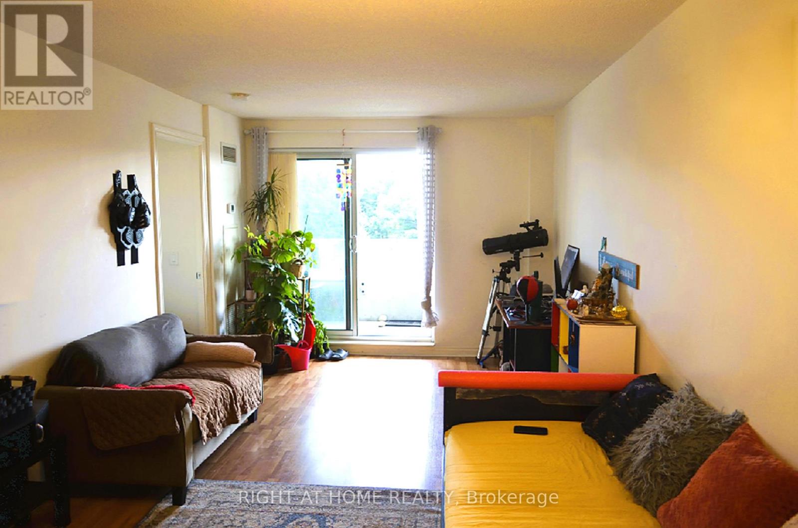 408 - 60 Town Centre Court, Toronto, Ontario  M1P 0B1 - Photo 3 - E12351668