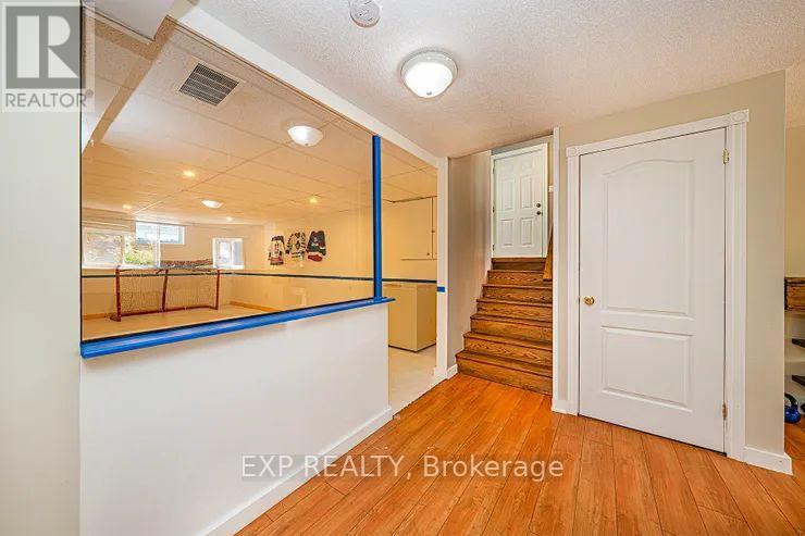 58 Sandra Drive, Georgina, Ontario  L0E 1R0 - Photo 23 - N12351671