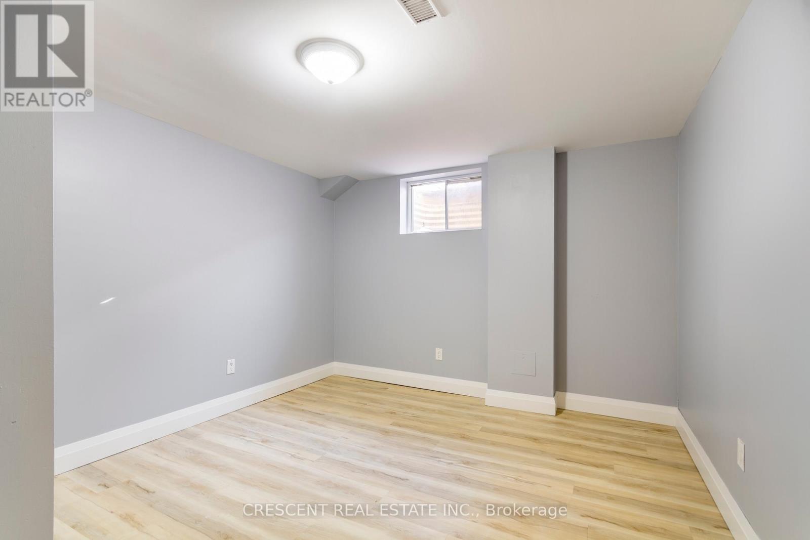 Lower - 3926 Midhurst Lane, Mississauga, Ontario L4Z 1C7 - Photo 11 - W12351690