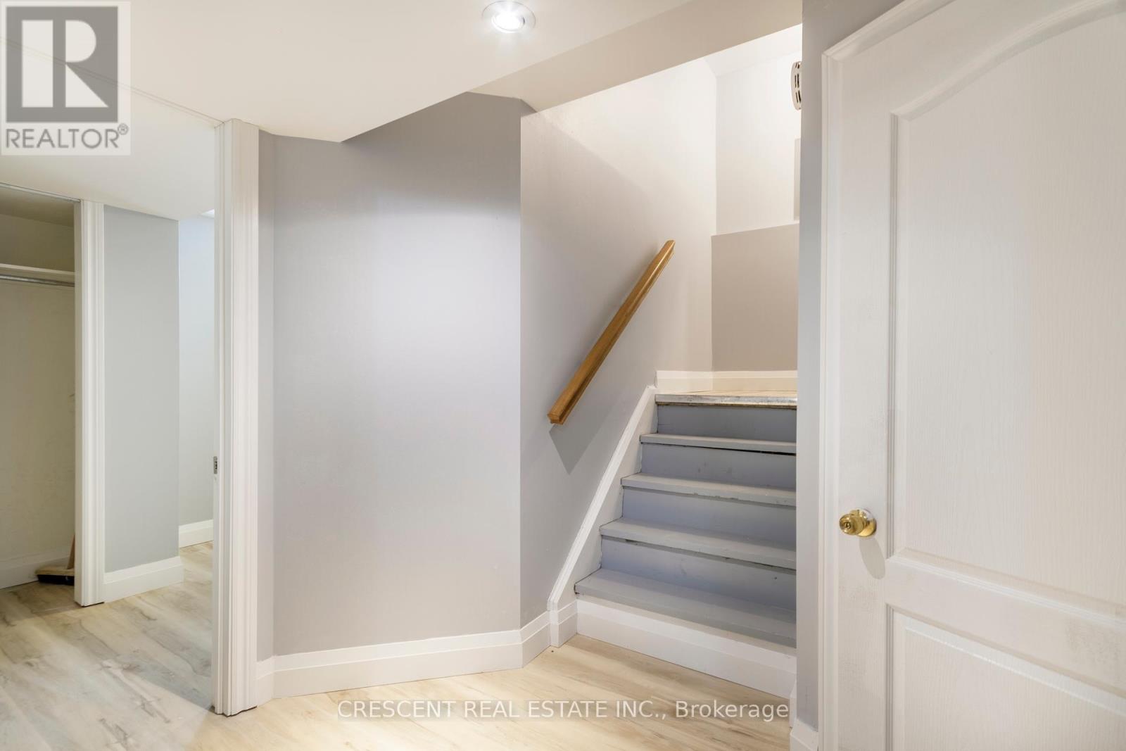 Lower - 3926 Midhurst Lane, Mississauga, Ontario L4Z 1C7 - Photo 4 - W12351690