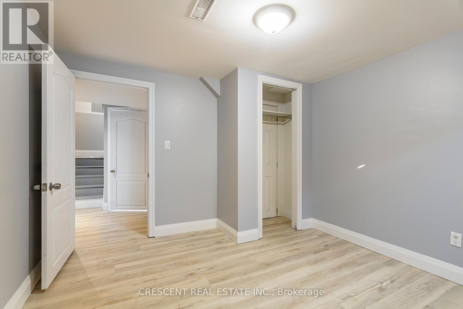 Lower - 3926 Midhurst Lane, Mississauga, Ontario L4Z 1C7 - Photo 6 - W12351690