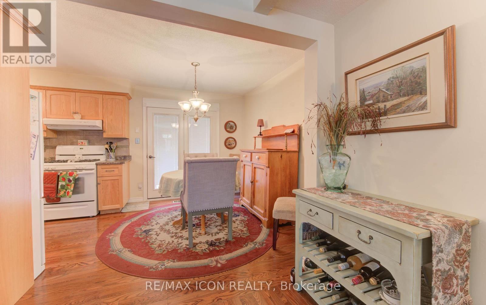 57 - 49 Cedarwoods Crescent, Kitchener, Ontario  N2C 2L1 - Photo 5 - X12351684