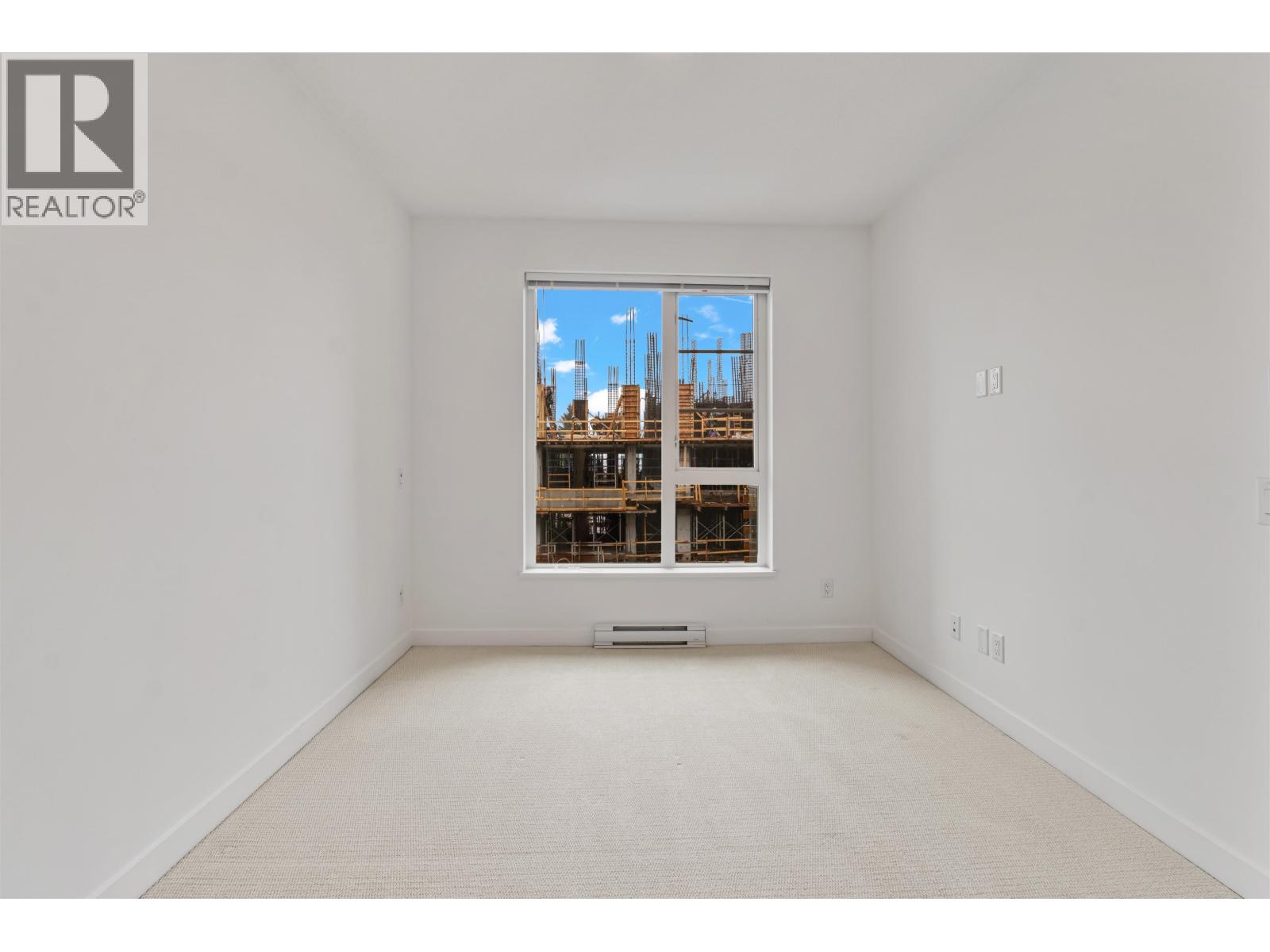 308 516 Foster Avenue, Coquitlam, British Columbia V3J 0H8 - Photo 11 - R3038360