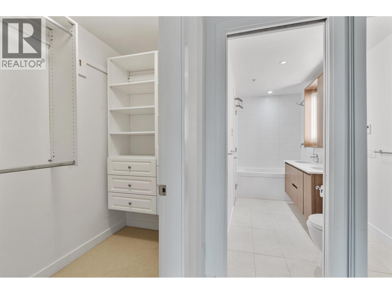 308 516 Foster Avenue, Coquitlam, British Columbia V3J 0H8 - Photo 12 - R3038360