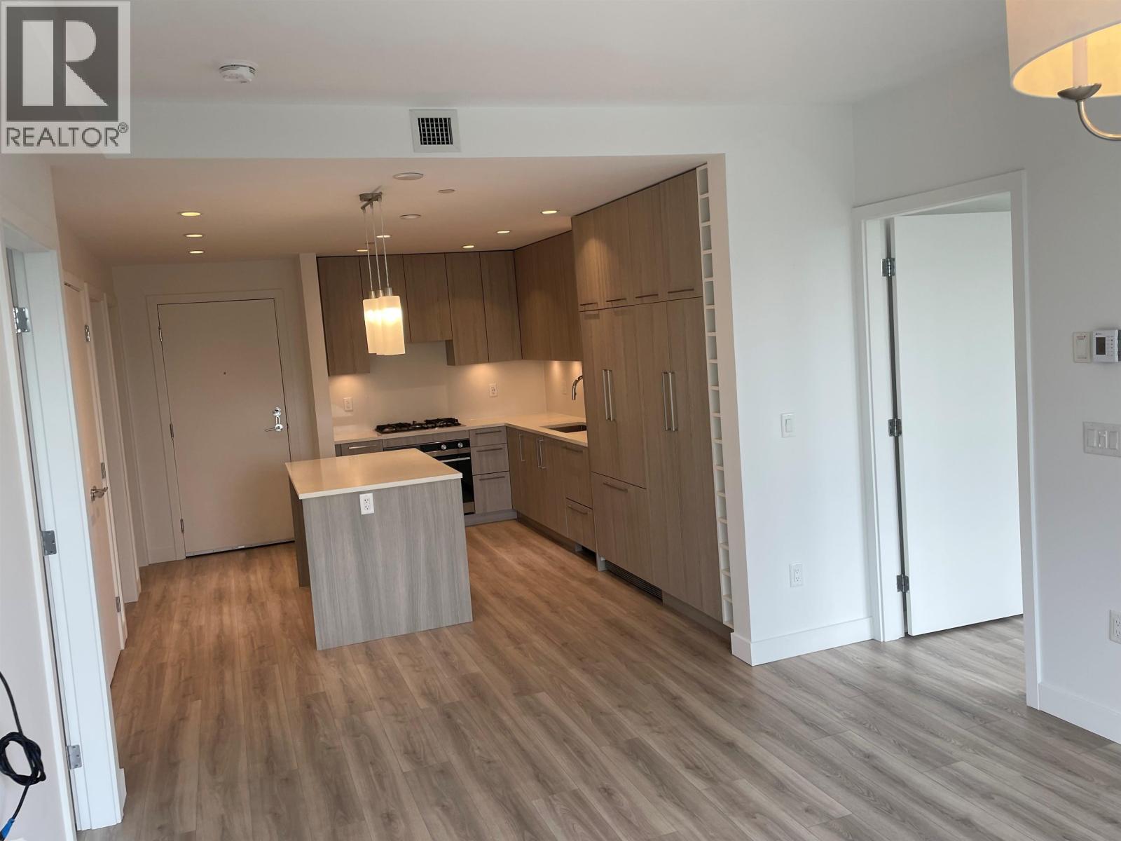 308 707 E 3rd Street, North Vancouver, British Columbia  V7L 1G8 - Photo 9 - R3038325