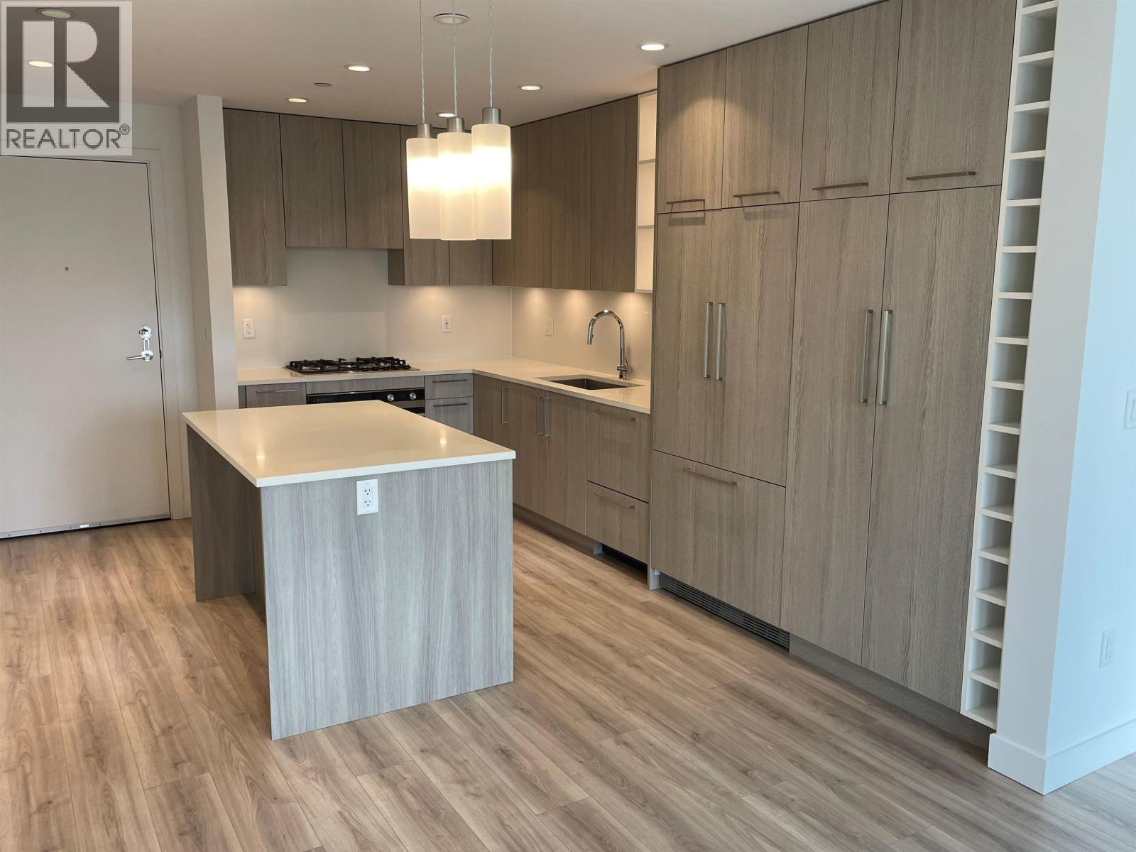 308 707 E 3rd Street, North Vancouver, British Columbia  V7L 1G8 - Photo 6 - R3038325