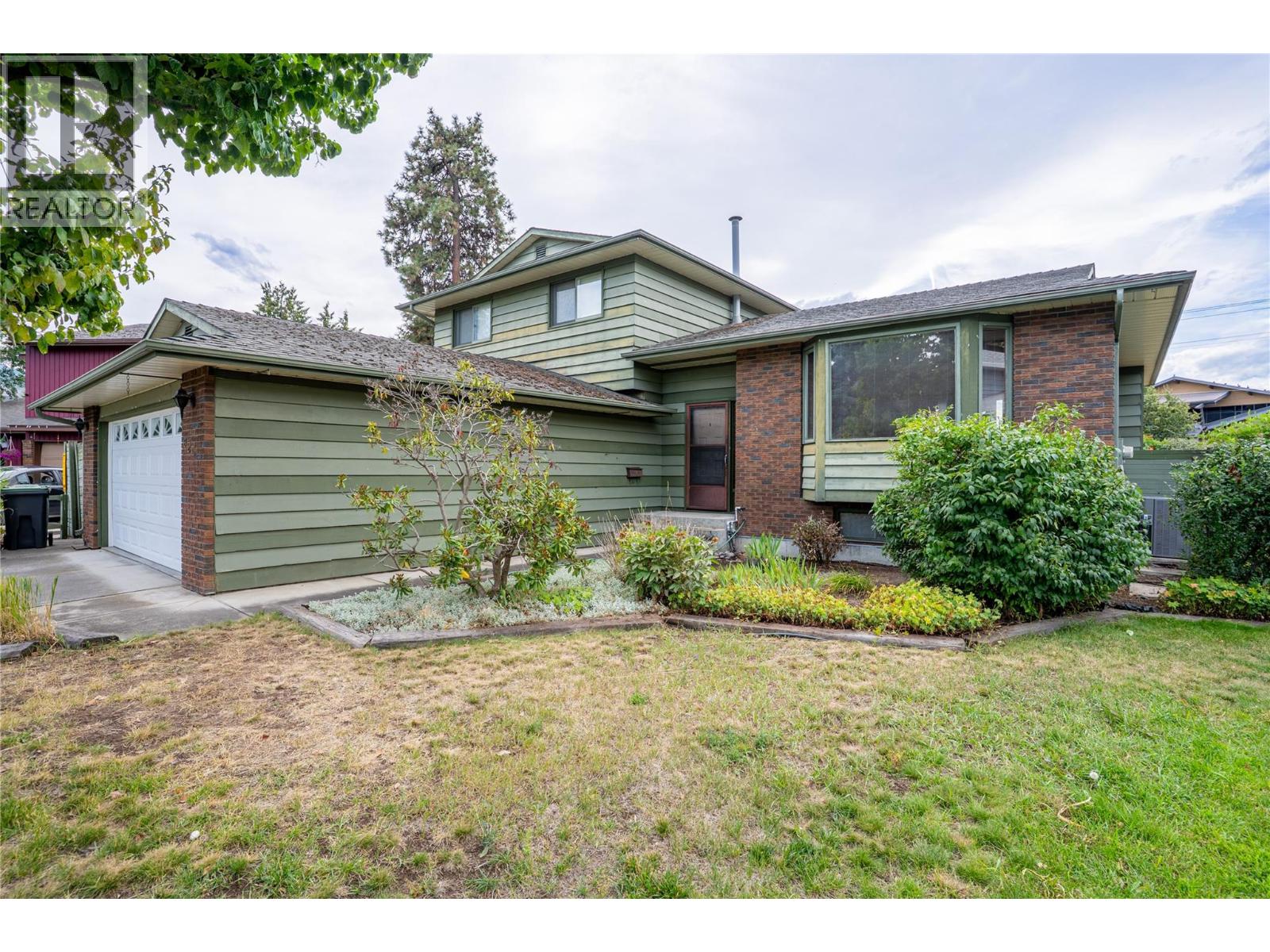 620 Tomby Court Kelowna Photo 16