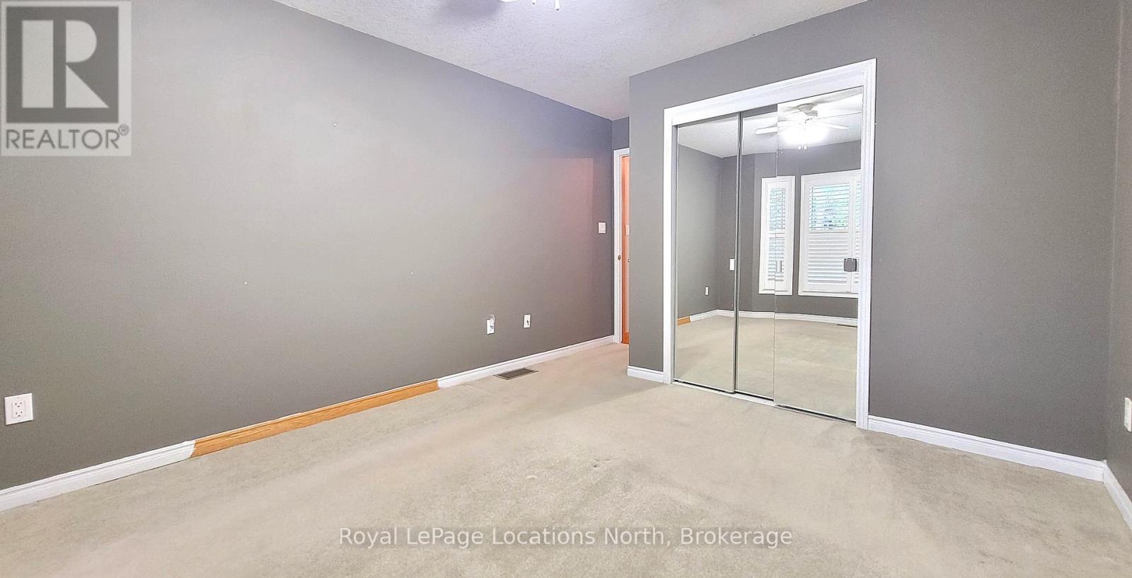 34 Topaz Street, Wasaga Beach, Ontario  L9Z 1X7 - Photo 14 - S12250880