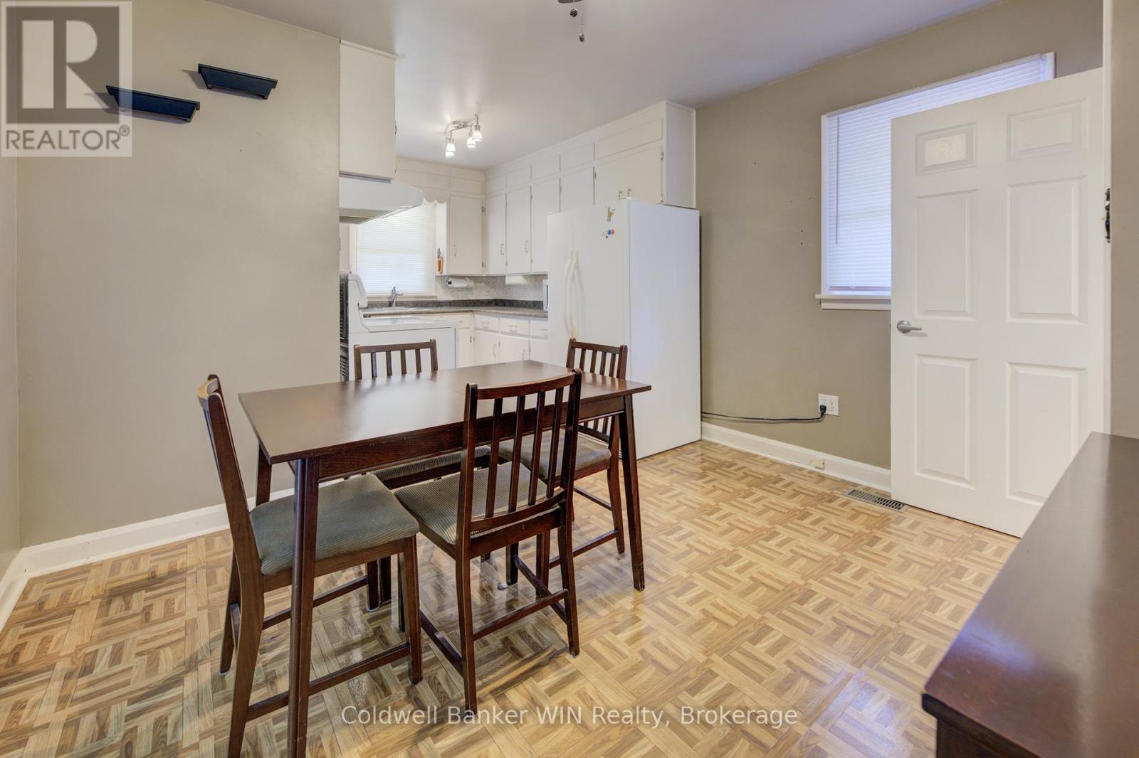 724 Waterloo Street, Wellington North, Ontario N0G 2L3 - Photo 10 - X12351760