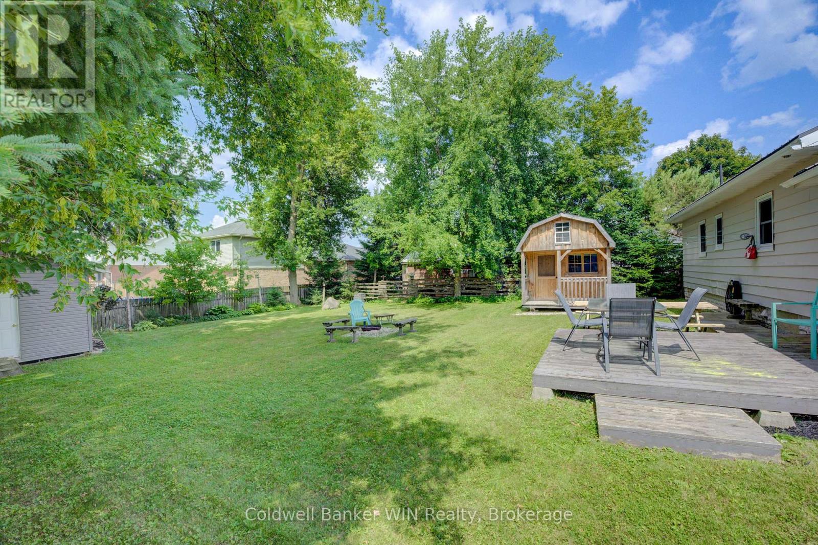 383 Wellington Street E, Wellington North, Ontario N0G 2L2 - Photo 23 - X12351763