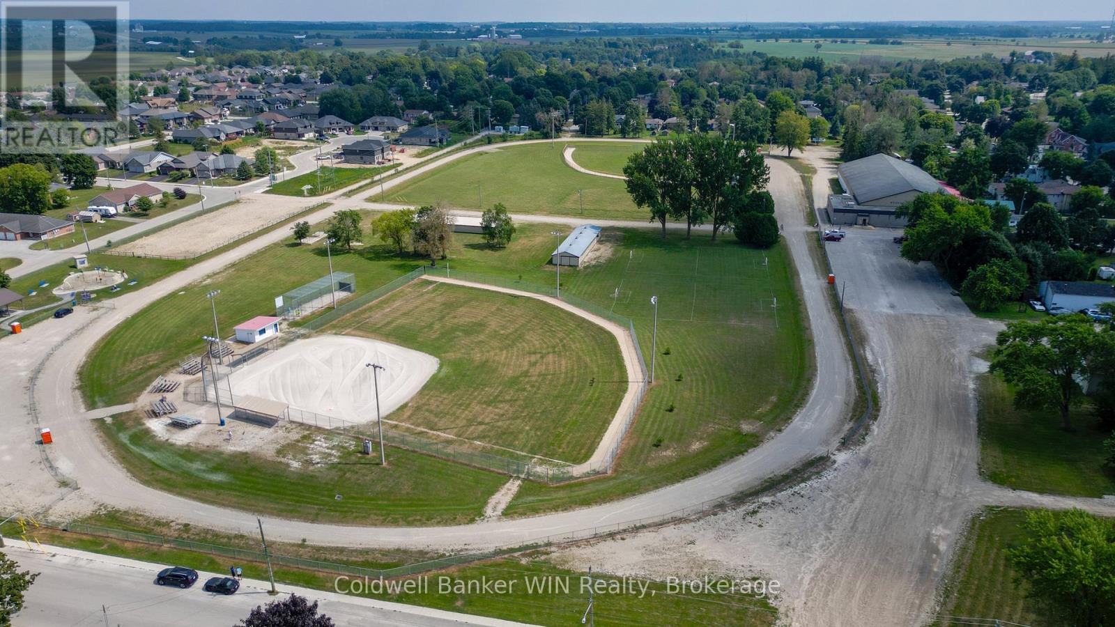 383 Wellington Street E, Wellington North, Ontario N0G 2L2 - Photo 35 - X12351763