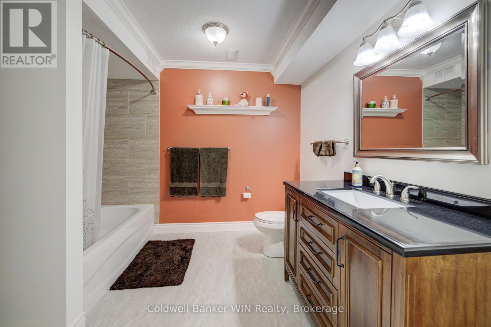 22 Regency Drive, Minto, Ontario  N0G 1M0 - Photo 28 - X12351764