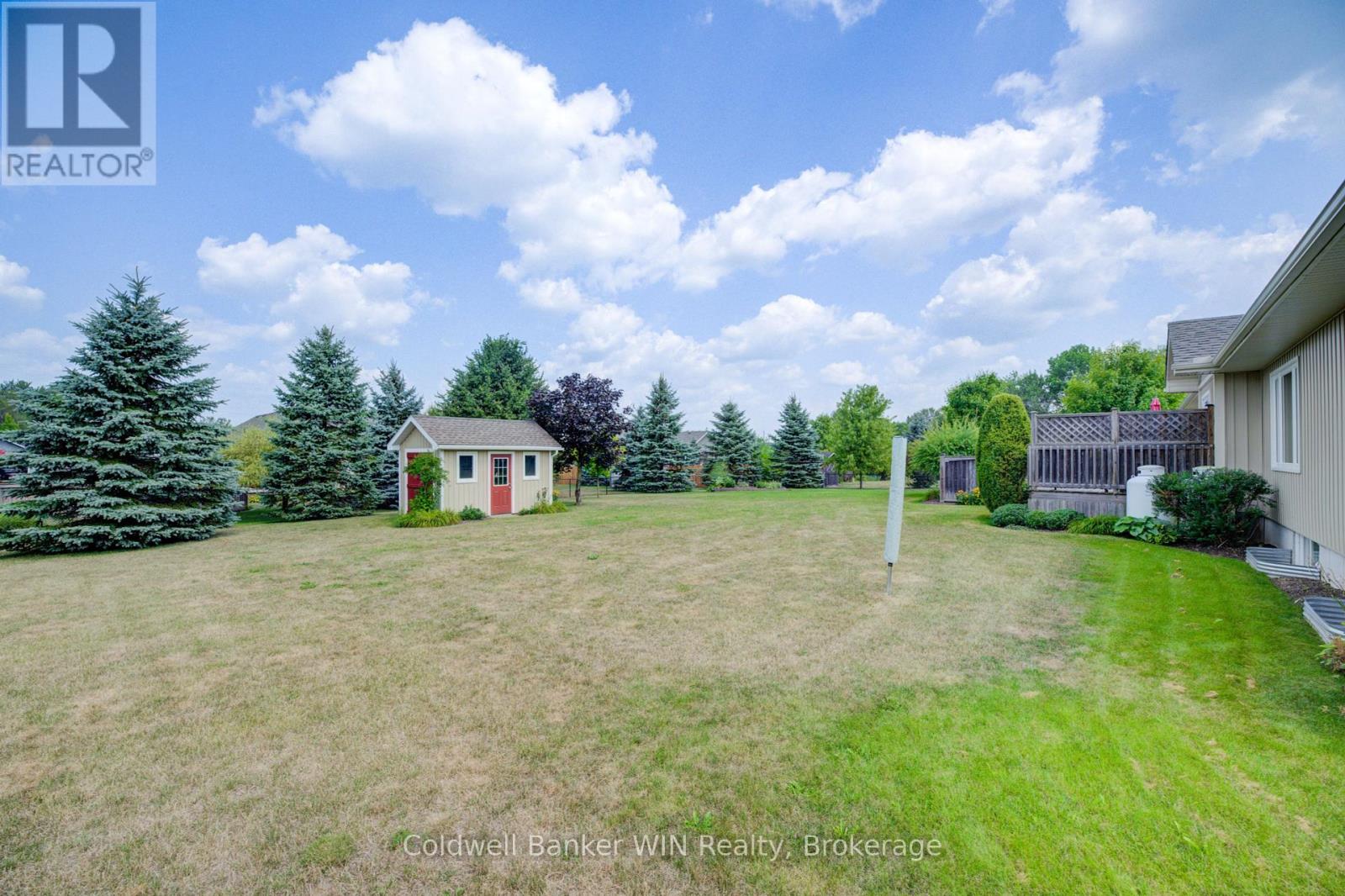22 Regency Drive, Minto, Ontario  N0G 1M0 - Photo 45 - X12351764