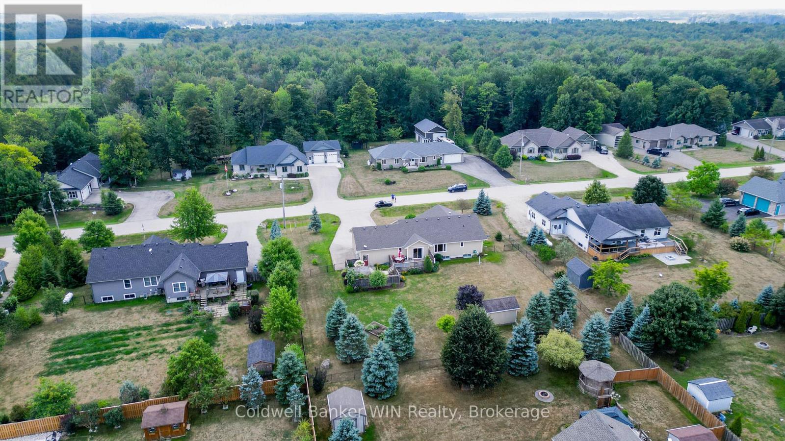 22 Regency Drive, Minto, Ontario  N0G 1M0 - Photo 47 - X12351764