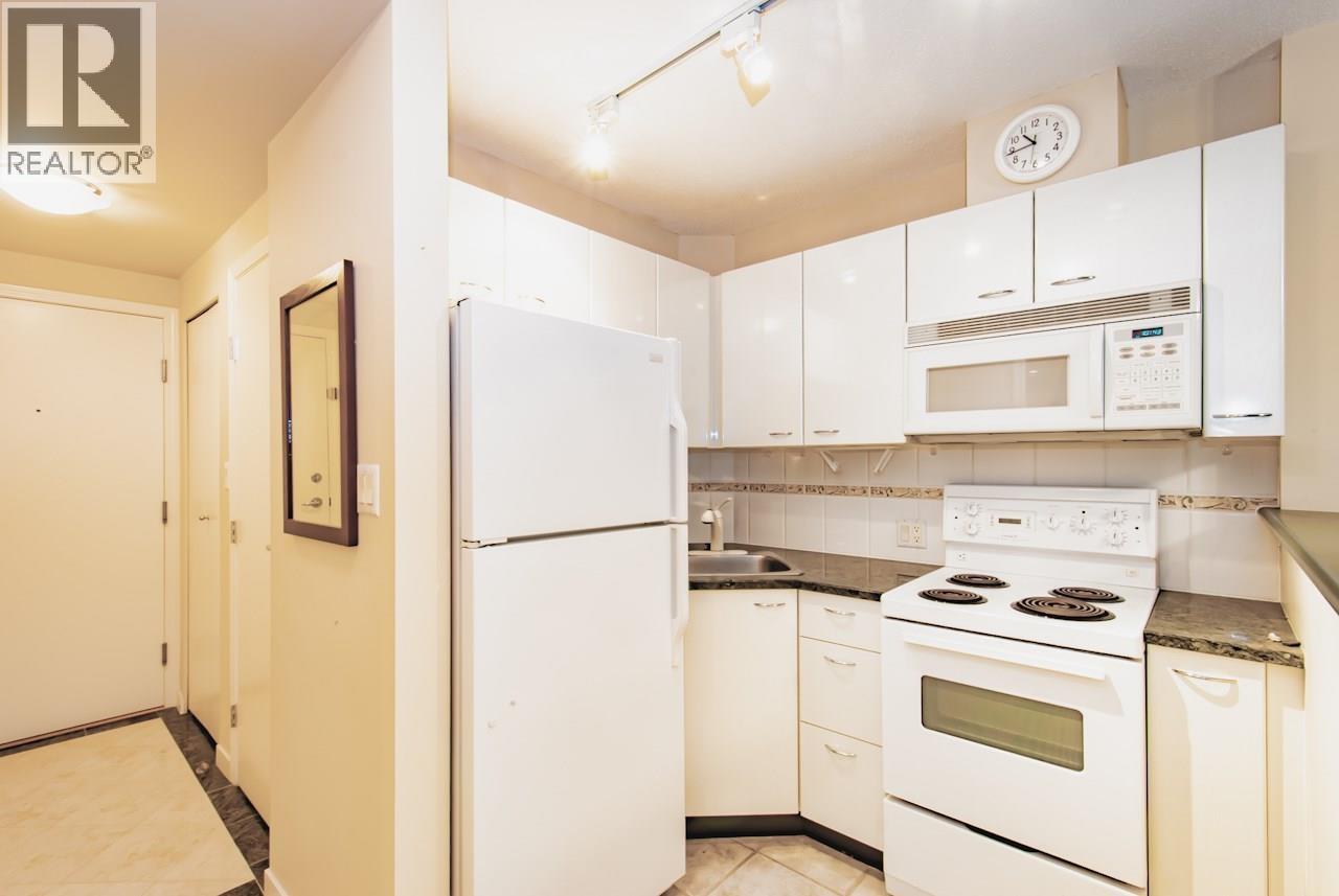 Property at 909 1367 ALBERNI STREET image 3